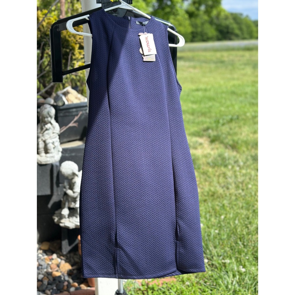Soprano Women Navy Blue Textured Chevron Sleeveless Sheath Mini Dress New Size M